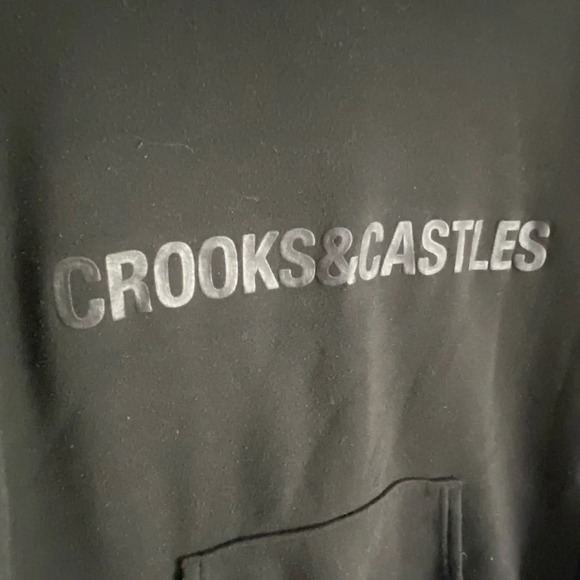 CROOKS & CASTLES Black Logo Hoodie Kangaroo Pocket Sweatshirt Sz Small - Picture 2 of 10